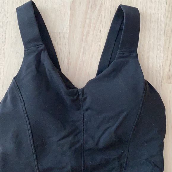 Lululemon Black Workout Top - Picture 3 of 7